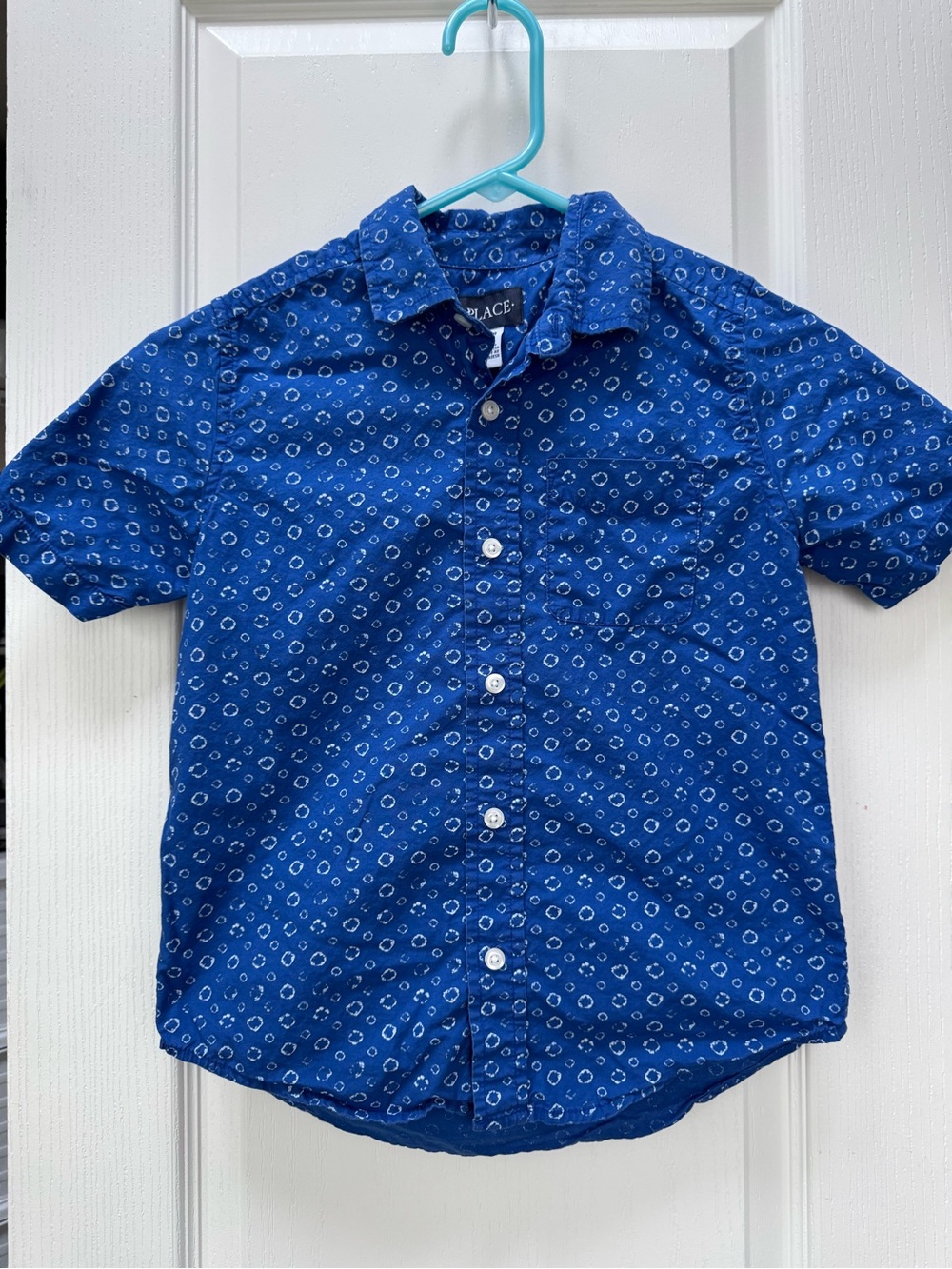 The children’s place dotted button down